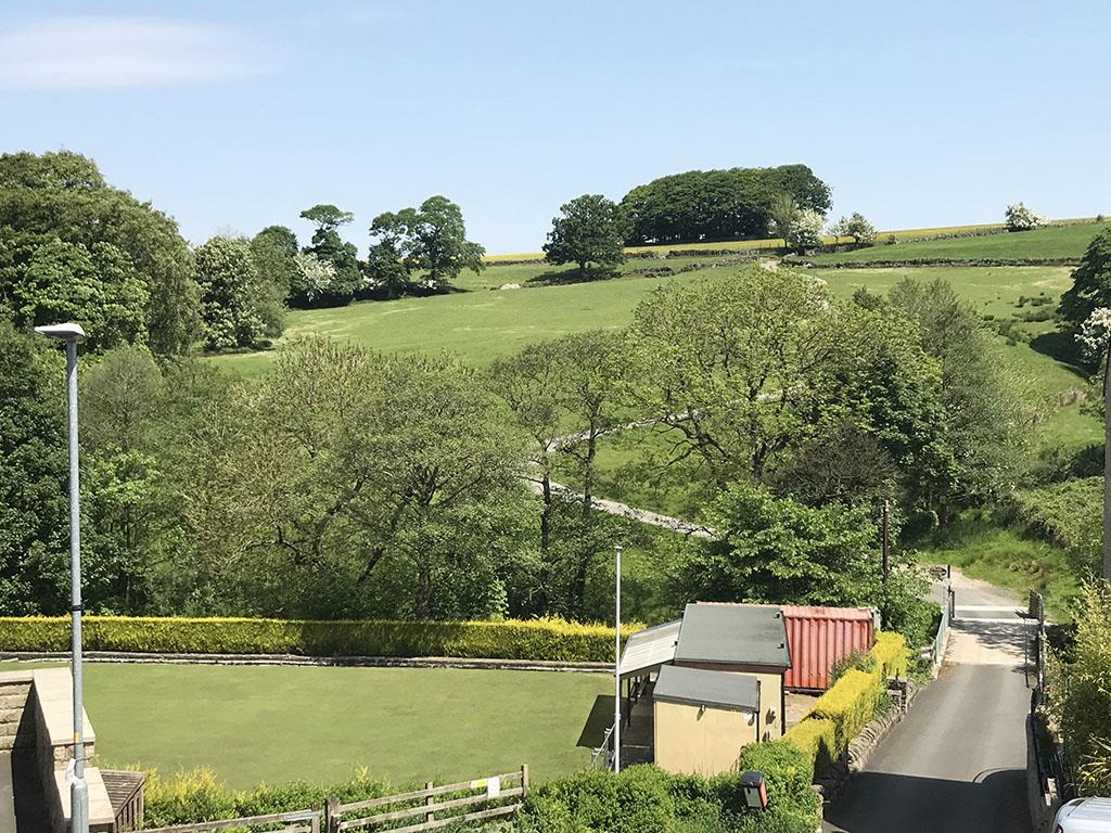 4 bedroom townhouse house SSTC in Trawden - IMG_0502.jpg